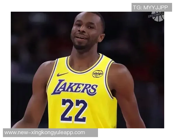 维金斯表现不佳11投仅5中贡献14分3篮板2助攻三分球命中率不足